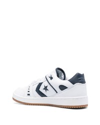 Мужские белые кожаные низкие кеды от Converse