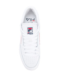 Мужские белые кожаные низкие кеды от Fila