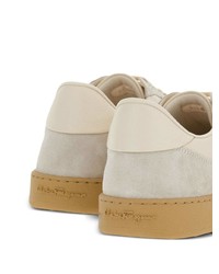 Мужские белые кожаные низкие кеды от Ferragamo