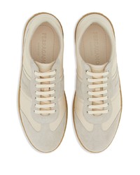 Мужские белые кожаные низкие кеды от Ferragamo