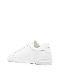 Мужские белые кожаные низкие кеды от Axel Arigato