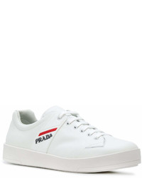Мужские белые кожаные низкие кеды от Prada