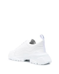 Мужские белые кожаные низкие кеды от McQ