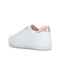 Женские белые кожаные низкие кеды от Diesel