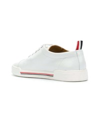 Женские белые кожаные низкие кеды от Thom Browne