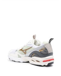 Мужские белые кожаные низкие кеды от Mizuno