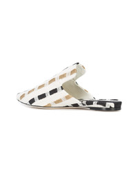 Белые кожаные сабо с вышивкой от Sanayi 313