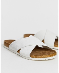 Белые кожаные сандалии на плоской подошве от ASOS DESIGN