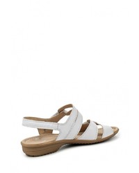 Белые кожаные сандалии на плоской подошве от Caprice