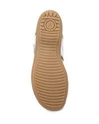 Белые кожаные сандалии на плоской подошве от Caprice