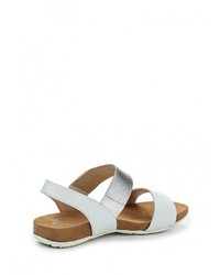 Белые кожаные сандалии на плоской подошве от Caprice