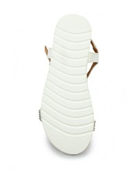 Белые кожаные сандалии на плоской подошве от Damerose