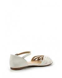 Белые кожаные сандалии на плоской подошве от Instreet