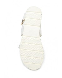 Белые кожаные сандалии на плоской подошве от Keddo