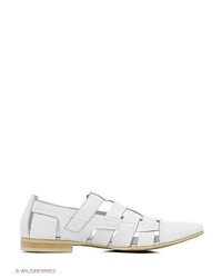 Мужские белые кожаные сандалии от MILANA