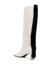 Белые кожаные сапоги от Grey Mer