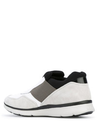 Мужские белые кожаные слипоны от Hogan