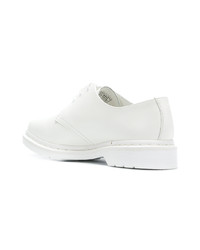 Белые кожаные туфли дерби от Dr. Martens