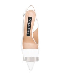 Белые кожаные туфли с украшением от Sergio Rossi