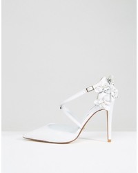 Белые кожаные туфли от Dune