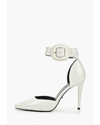 Белые кожаные туфли от Vitacci