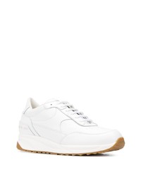 Мужские белые кроссовки от Common Projects