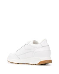 Мужские белые кроссовки от Common Projects