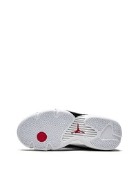 Мужские белые кроссовки от Jordan