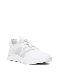 Мужские белые кроссовки от Armani Exchange