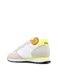 Мужские белые кроссовки от Sun 68