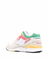 Мужские белые кроссовки от Mizuno