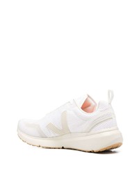 Мужские белые кроссовки от Veja