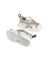Женские белые кроссовки от Gucci