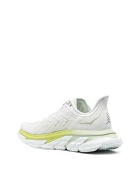 Мужские белые кроссовки от Hoka One One