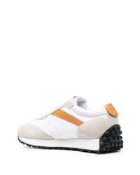 Мужские белые кроссовки от Doucal's