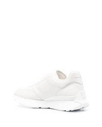 Мужские белые кроссовки от Alexander McQueen