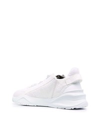 Мужские белые кроссовки от Fendi