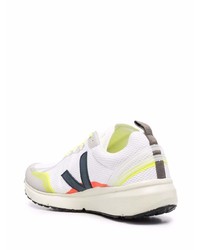 Мужские белые кроссовки от Veja