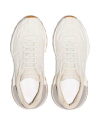 Мужские белые кроссовки от Maison Margiela