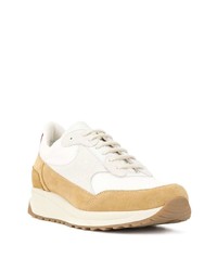 Мужские белые кроссовки от Common Projects