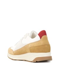 Мужские белые кроссовки от Common Projects