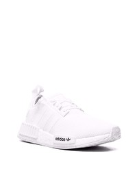 Мужские белые кроссовки от adidas