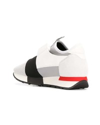 Женские белые кроссовки от Balenciaga