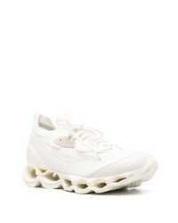 Мужские белые кроссовки от Mizuno