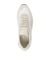 Мужские белые кроссовки от Common Projects