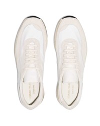 Мужские белые кроссовки от Common Projects
