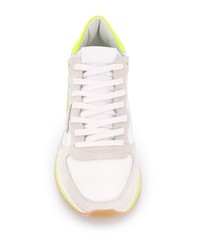 Мужские белые кроссовки от Philippe Model Paris