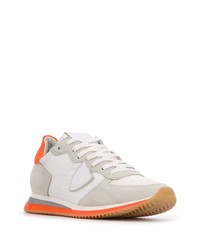 Мужские белые кроссовки от Philippe Model Paris