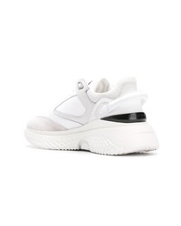 Мужские белые кроссовки от Buscemi