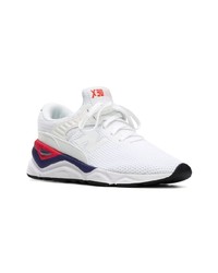 Женские белые кроссовки от New Balance